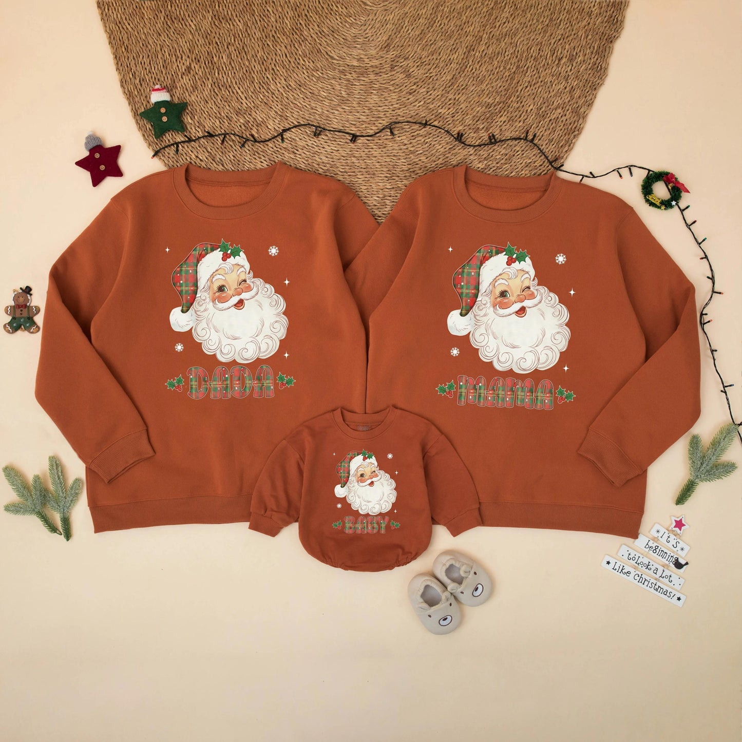 Retro Santa Christmas Family Matching Sweatshirt Holiday Outfit Mom Dad Baby Soft Comfortable Vintage Style Apparel Gift for Parents