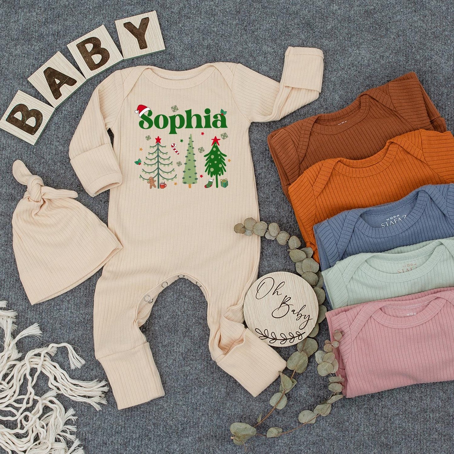 Personalized Christmas Baby Bodysuit Hat Set Custom Name Cute Newborn Holiday Outfit First Xmas Gift Cozy Festive Baby Clothes